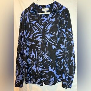 Woman’s Dana Buchman Purple and Black Blouse Buttons Down Halfway Size L